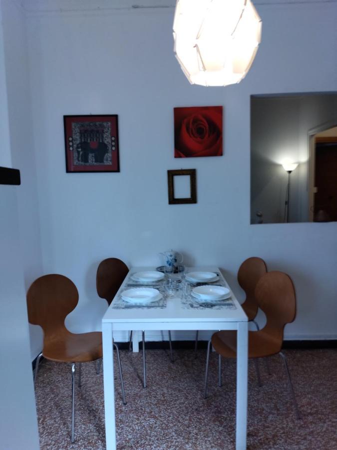 Trilocale Cecilia'S Studio Генуя Экстерьер фото