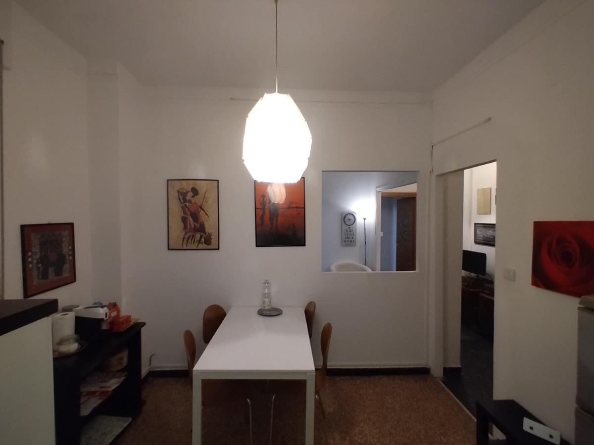 Trilocale Cecilia'S Studio Генуя Экстерьер фото