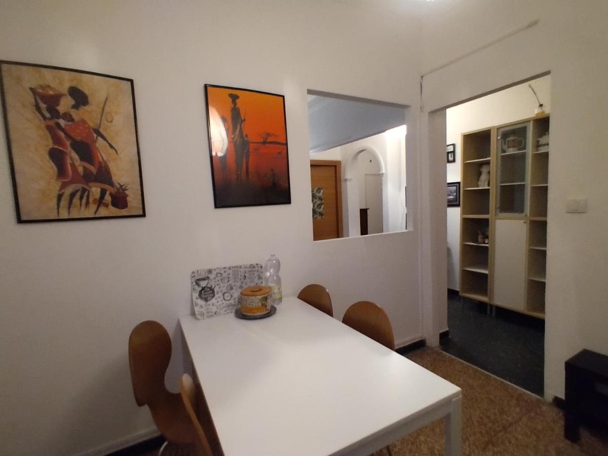 Trilocale Cecilia'S Studio Генуя Экстерьер фото