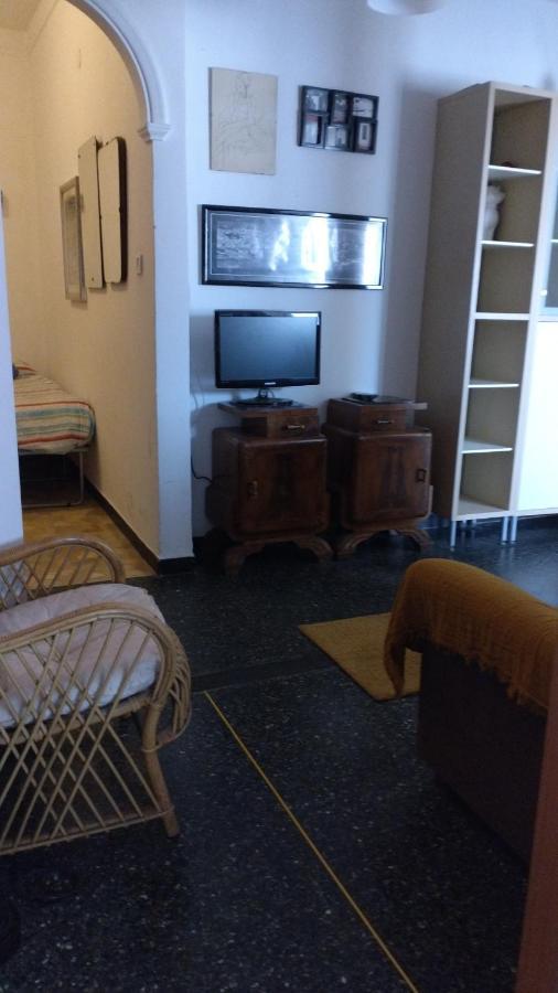 Trilocale Cecilia'S Studio Генуя Экстерьер фото